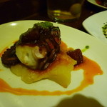 Borda Berri - _バジルソースと岩塩でいただく蛸のグリル、たっぷりマッシュポテト付き