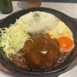 鉄皿肉飯ハチリキ - 