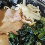 家系ラーメン 王道家 - しょうがトッピング