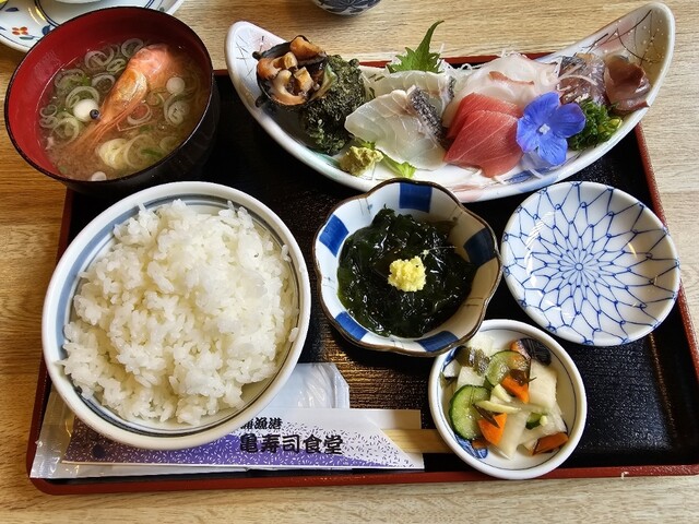 亀寿司食堂（かめずししょくどう） - 男鹿市その他（食堂）の写真