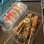 焼鳥とりしげ - おまかえやきとり６本 ギョーザ
