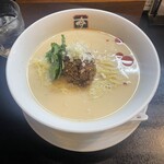 餃子と担々麺 吟 - 