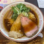 麺屋 京介 - チャーシューは豚バラと肩ロースをチョイス