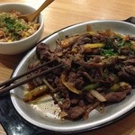 Grand Oasis Viva THE HIP RESORT - 焼肉＆炒飯