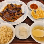 ぎょうざの満洲 - 料理写真: