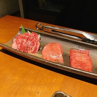 蕃 YORONIKU - 
