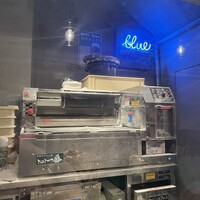 自家製粉石臼挽きうどん 青空blue 本店 - 