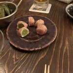 串酒場 キヨシ - シャインマスカット生ハムチーズ巻