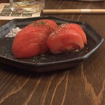 串酒場 キヨシ - トマトスライス　シチリア塩