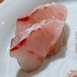 温石 - 真幡は皮目を炭で焼鏝仕上げ。炭の香りが心地良い