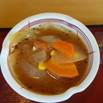 盛岡月が丘食堂 - 鶏肉ときのこのトマトスープ