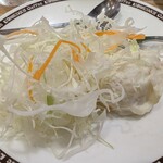 コメダ珈琲店 - きゅうりも輪切りオクラもカットトマトも食べて無くなってますがミニサラダ270円