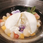 Cheese Dining Zolo - ブラータチーズがとろ〜〜〜り