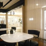 ブルガリ イル・カフェ - 店内