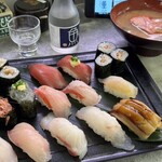 回転寿司 魚どんや - 