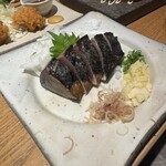 本格板前居酒屋 お魚総本家 - 鰹藁焼き