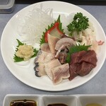 かわむら - くじら盛合せ