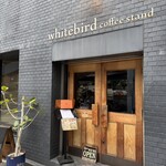 ホワイトバード コーヒー スタンド - 店舗外観