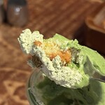 ホワイトバード コーヒー スタンド - ゆず香る抹茶とコーヒーのパフェ