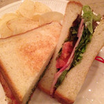 Myrtille - BLTサンド^ ^食べ応え抜群