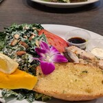 Island Vintage Wine Bar - 