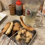 和典 - ハイボールと串カツ