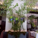 ル・プリスティン レストラン 東京 - 特別な日でフラワーアーティストさんとコラボだそう