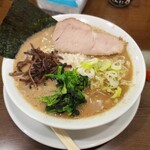 うまいヨゆうちゃんラーメン - 