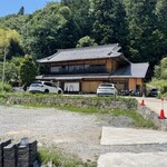 MUKU Tsugane - 手前が第二駐車場