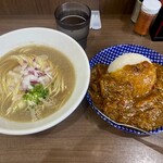ヌードル＆スパイスカレー 今日の1番 - 限定(11) 6年目の煮干しソバ(かけ) ¥1,100-と限定(10) 和牛スジカレー ¥1,100-