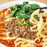 孟の台所 - 麻辣刀削面750円