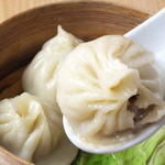 孟の台所 - 小龍包380円