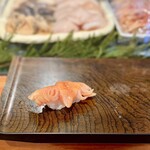 築地すし大 - おかわり赤貝