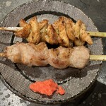 もつ焼 もつ福 - 上シロ、中カシラ、下紅生姜