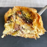 BLUE POPPY Bakery - シチリア風キッシュ