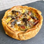 BLUE POPPY Bakery - シチリア風キッシュ