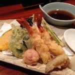 和彩弥 嶋川 - H.26.8.23.夜 夏野菜天ぷら 700円に海老トッピング