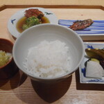 青蓮院門跡前 月おか - 