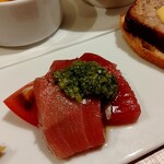 O RESTO la med. - 本マグロカルパッチョ　トマト　九条ネギソース♡ねっとりときめ細かな本マグロに爽やかな九条ネギソース☆