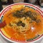 九州じゃんがららあめん - からぼんに辛子高菜を投入後