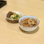 料亭 一〆 - 小鉢も手抜かりなし