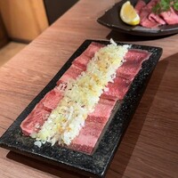 炭火焼肉寅二郎 - 