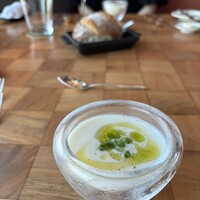 ザ タヴァン グリル＆ラウンジ - 