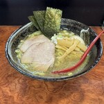 煮干しらーめん 渡辺商店 - 