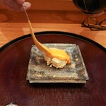 Japanese cuisine Tagetsu - Tempura of Hokkaido Scallops with Sea Urchin Sauce