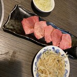 焼肉もーとん - 