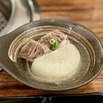 SATOブリアン - 和牛ヒレ肉塩煮込み