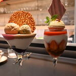 パフェ、珈琲、酒、佐々木 - 