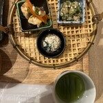 SALON GINZA SABOU こめ食堂 - 副菜のオクラの胡麻和え、ほうれん草の白和え、スズキの南蛮漬け