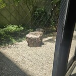 東京 土山人 - 中庭